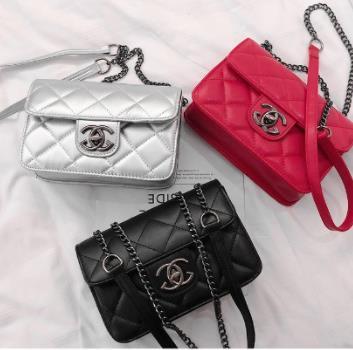 Bolsa Feminina Pequena Petite